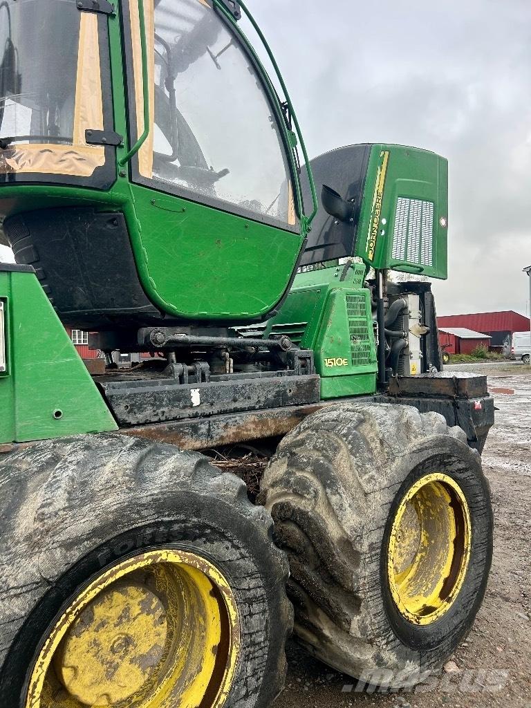 John Deere 1510 E شاحنات