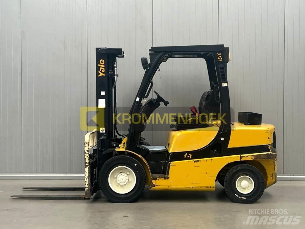 Yale GDP 35 VX شاحنات الديزل