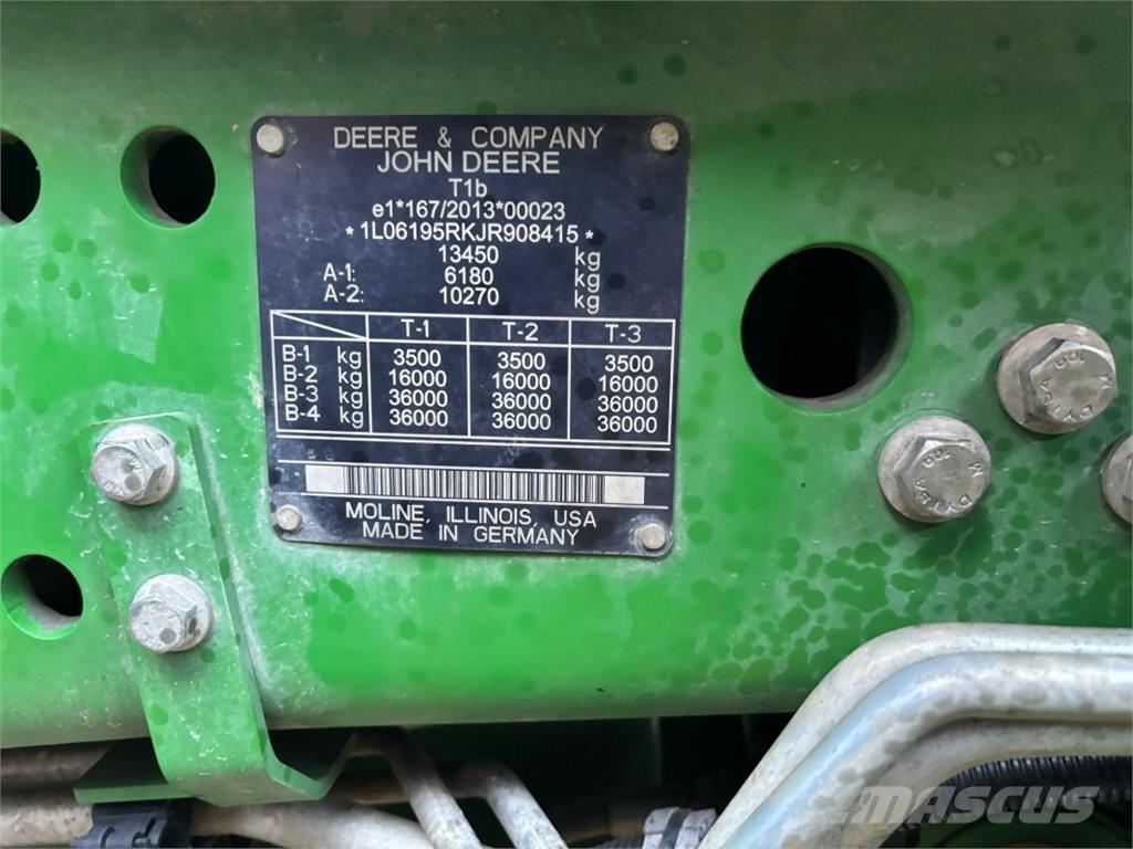 John Deere 6195R الجرارات