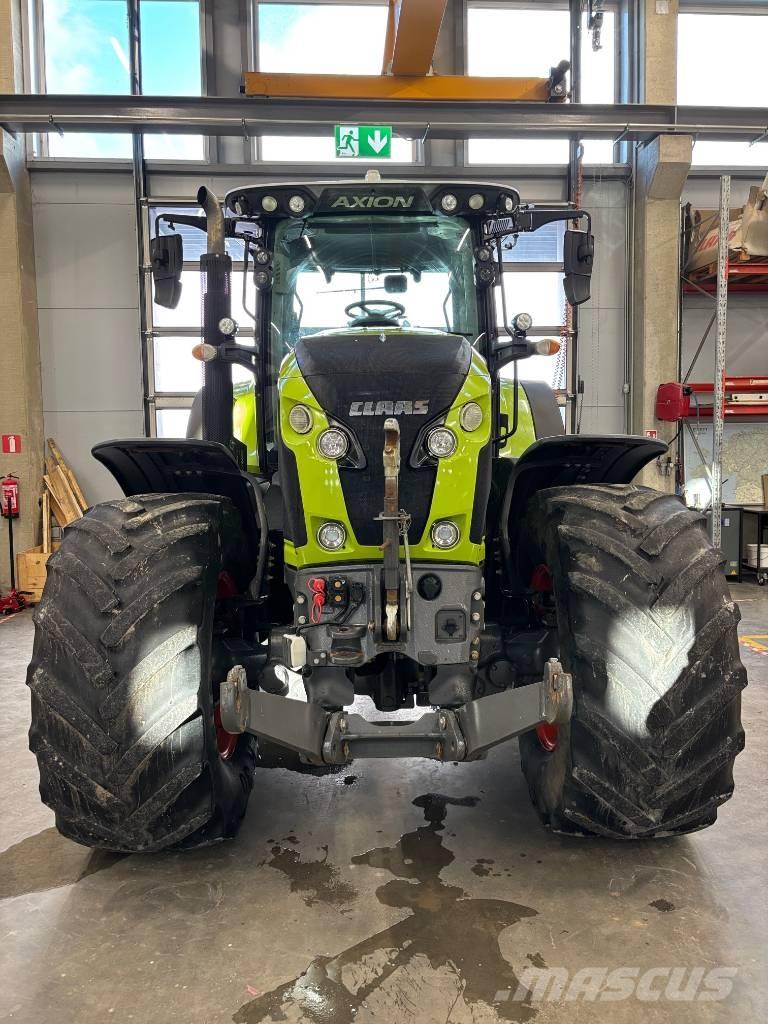 CLAAS Axion 830 CIS الجرارات