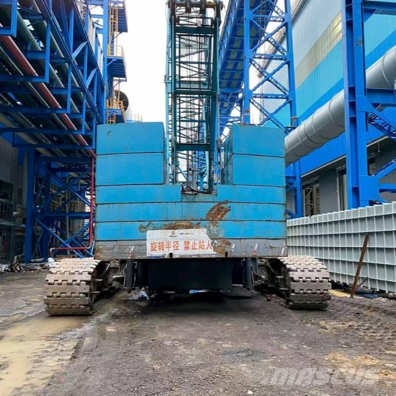 Kobelco 7200 رافعات مجنزرة