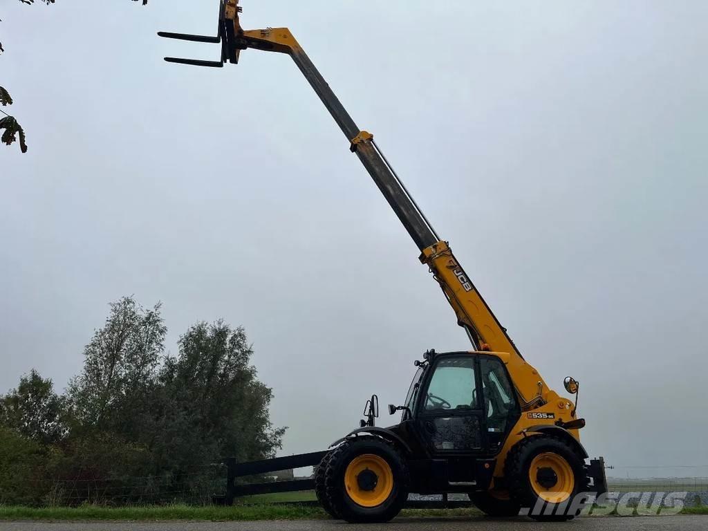 JCB 535 - 95 معدات مناولة لأغراض الزراعة