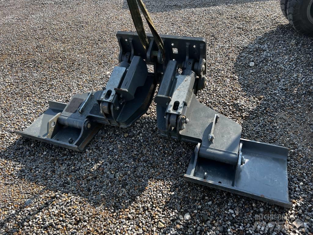Wacker Neuson EW 65 الشاسيه والتعليق