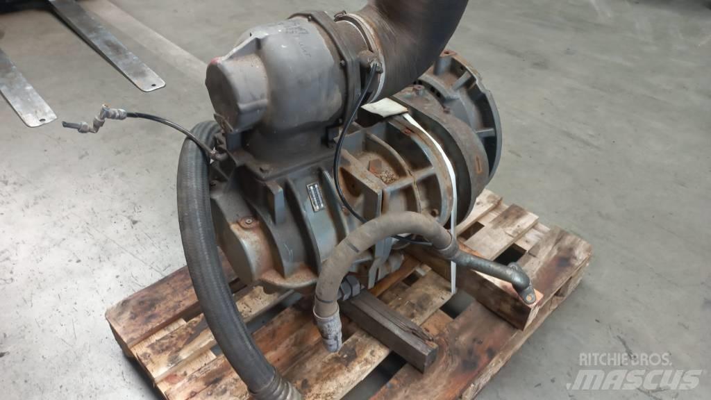 Atlas Copco XAMS 407 مكابس