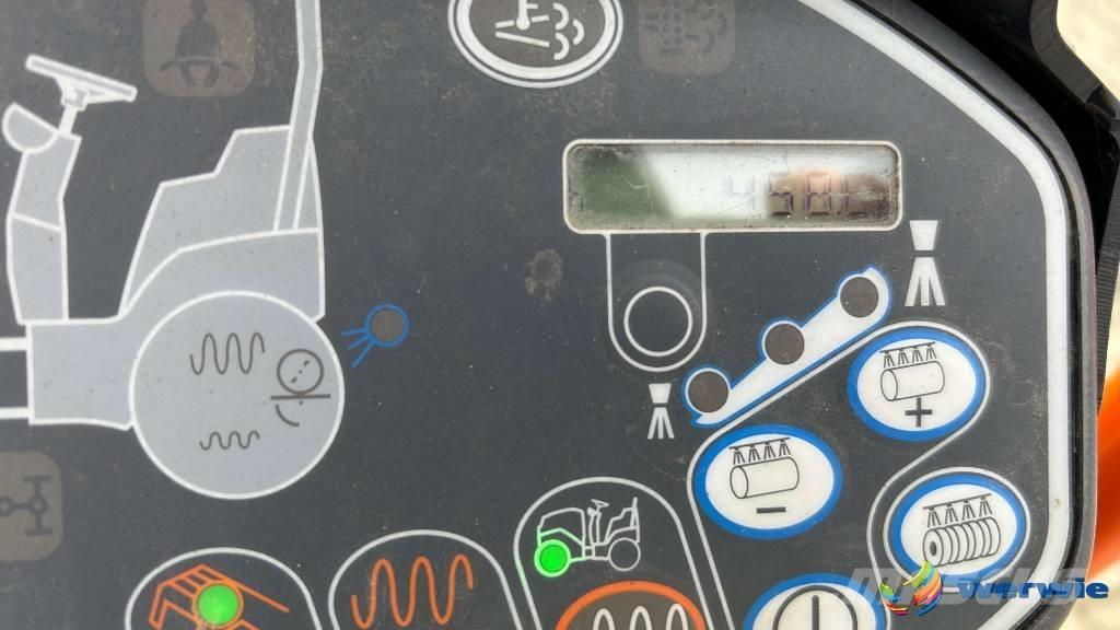 Hamm HD 10 VV مداحل ثنائية الاسطوانة