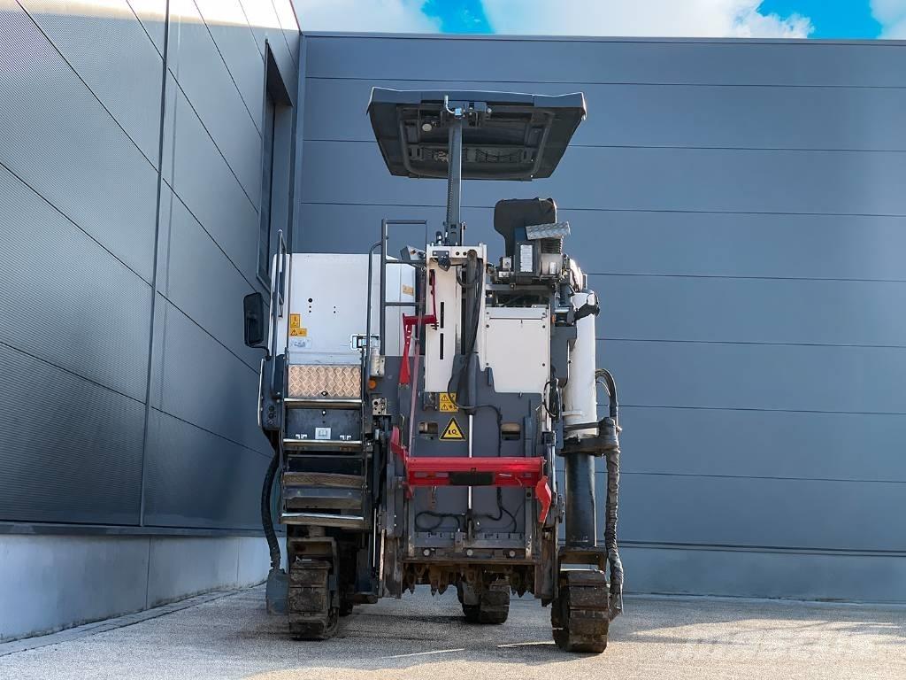 Wirtgen W 100 CFI ماكينات الكشط البارد للأسفلت