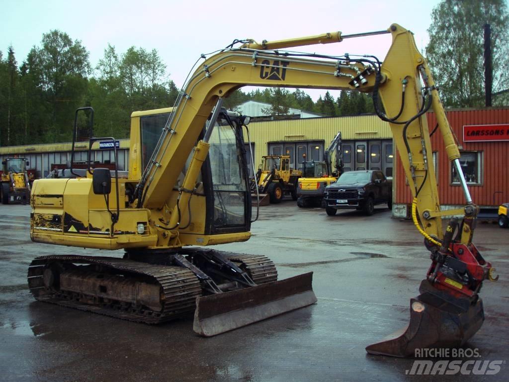 CAT 307 حفارات وسط 7 طن - 12 طن