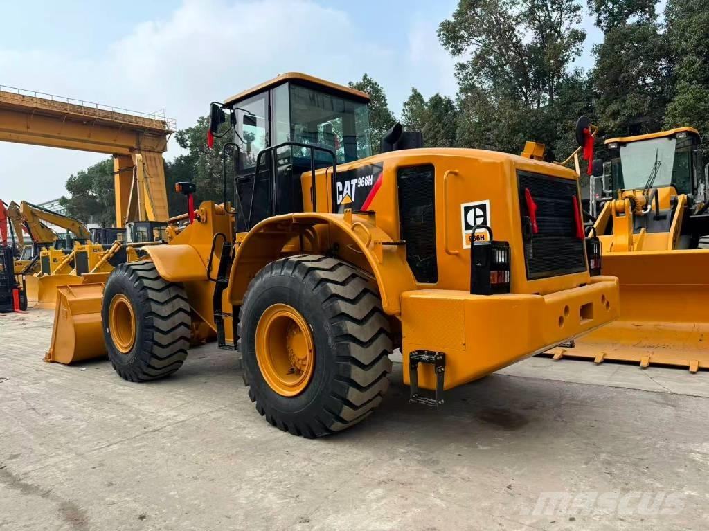 CAT 966 H لوادر بعجل