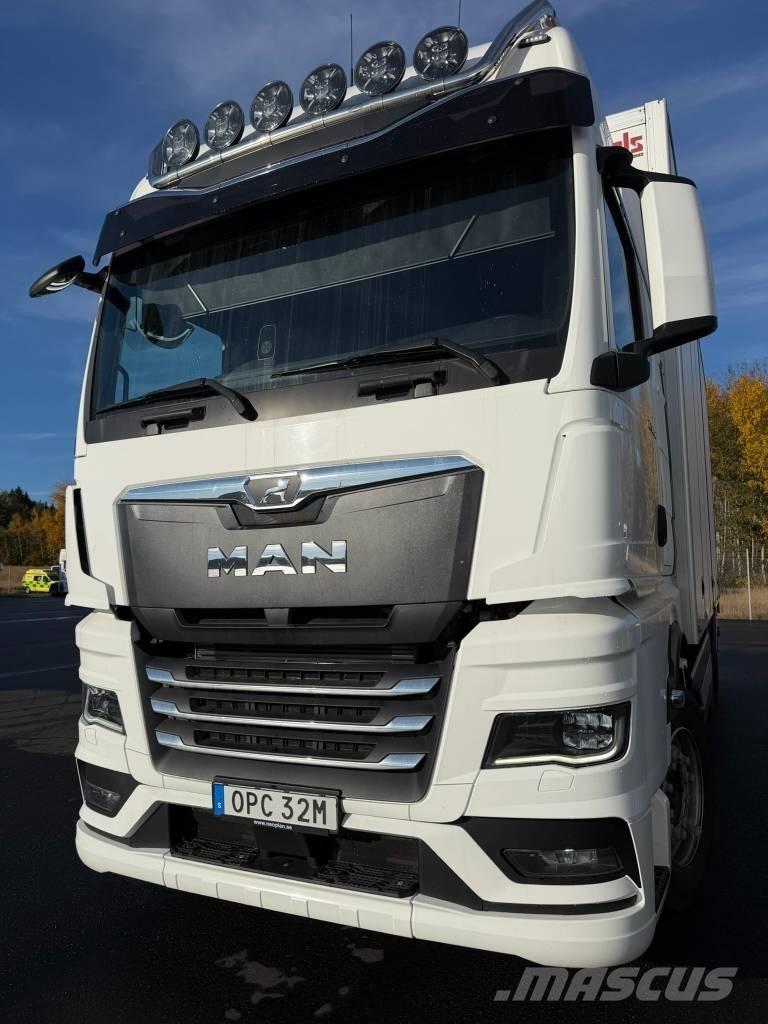 MAN 26.510 6X2-4 شاحنات ذات هيكل صندوقي