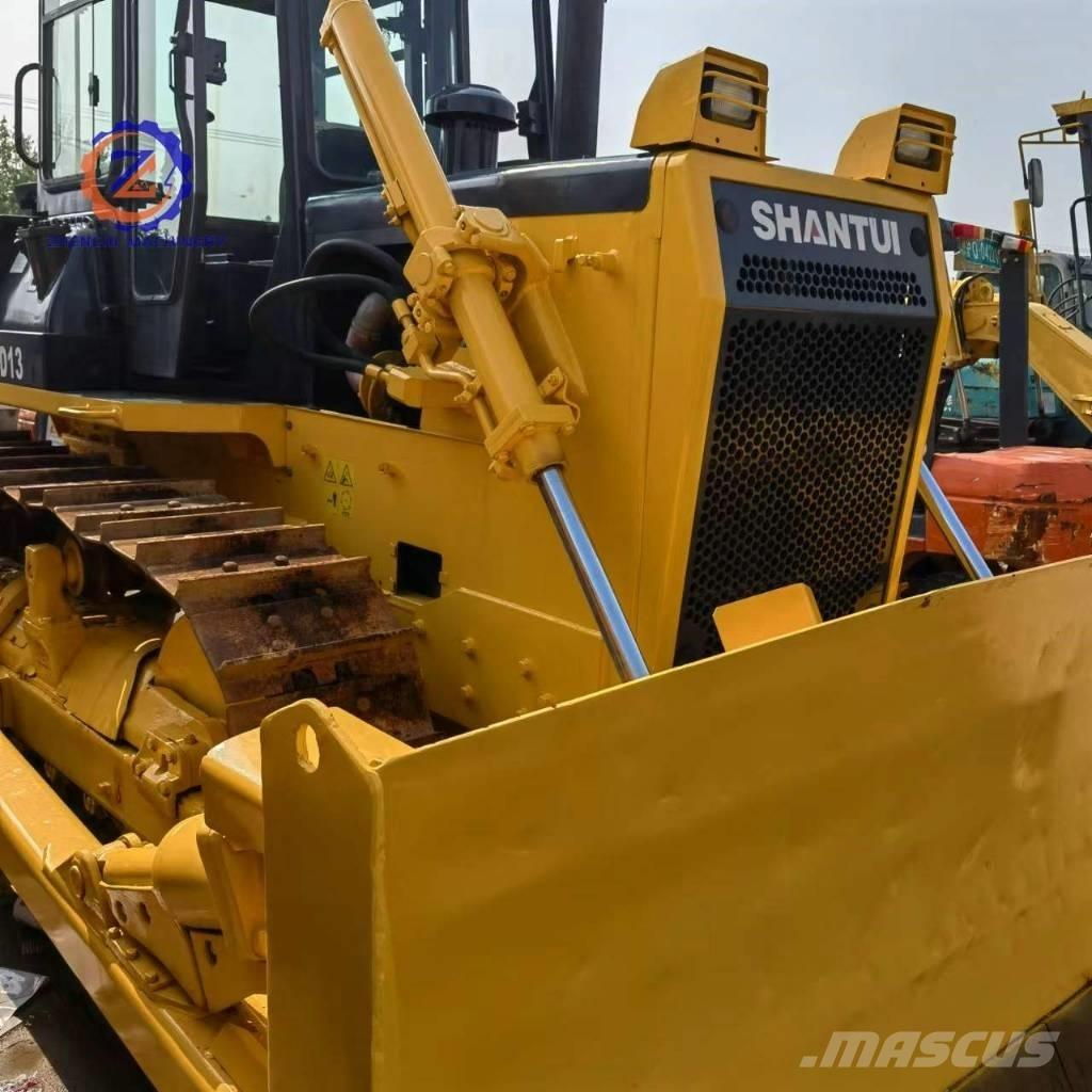 Shantui SD 13 بلدوزرات مجنزرة