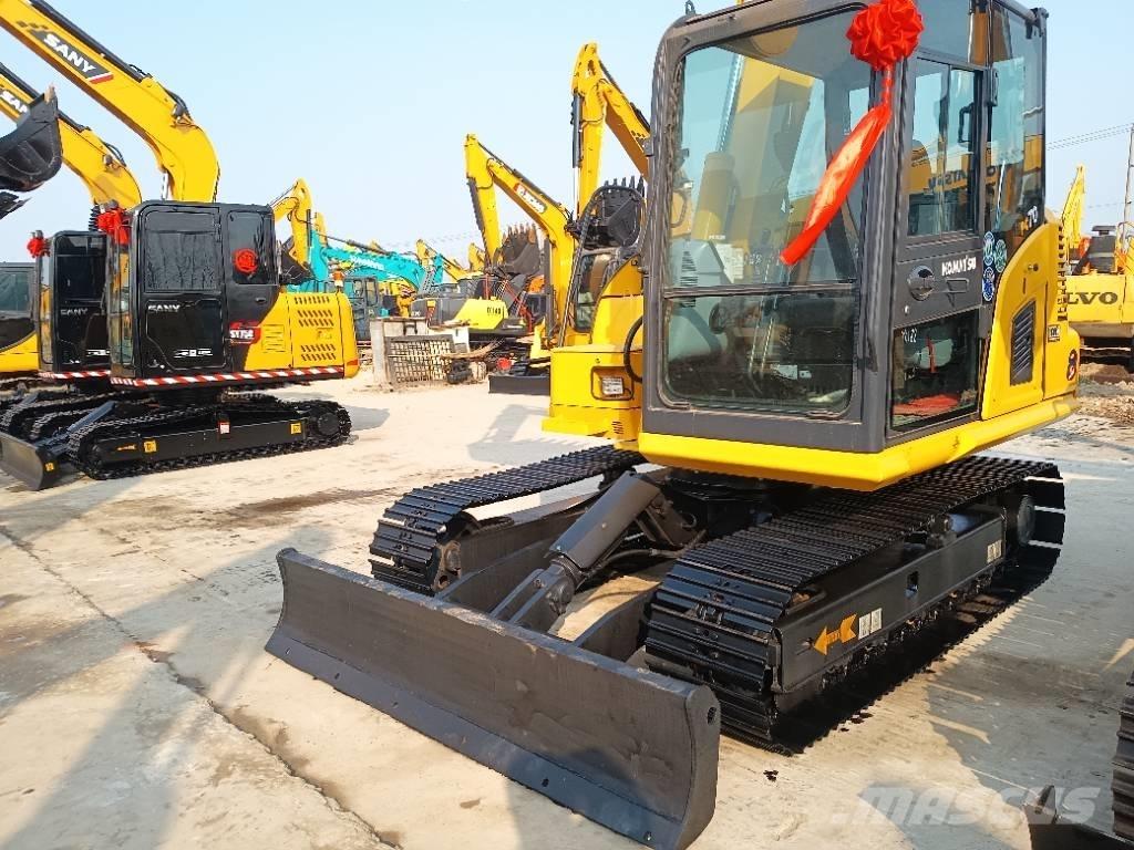 Komatsu PC 70 حفارات وسط 7 طن - 12 طن