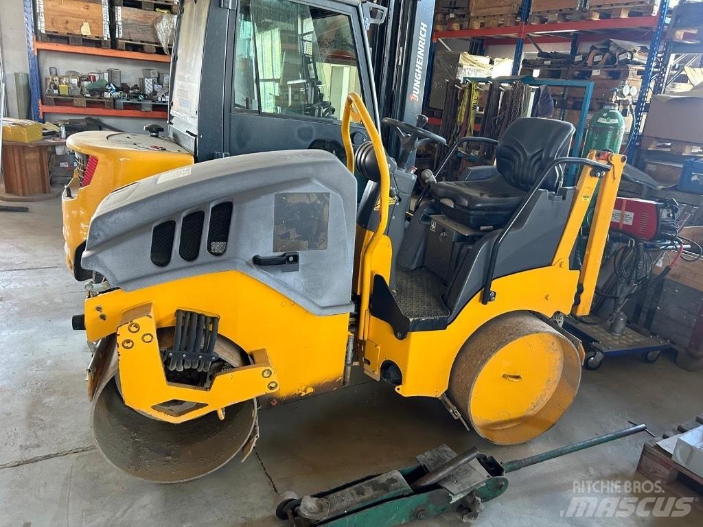 Hamm HD 10 C VV مداحل ثنائية الاسطوانة