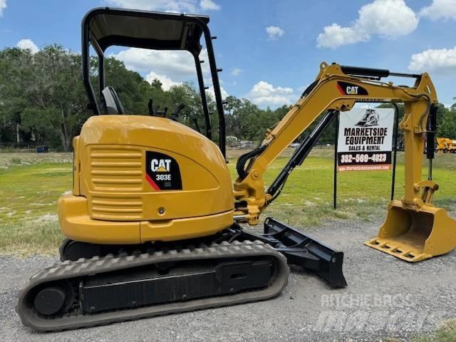 CAT 303 E CR حفارات زحافة
