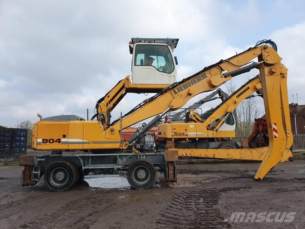 Liebherr A 904 C مناولات المخلفات / مناولات صناعية