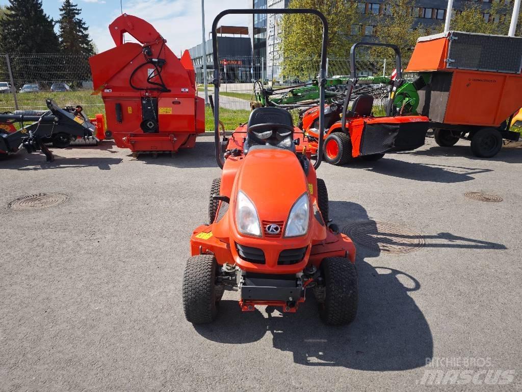 Kubota GR 2120 ركوب الحشائش