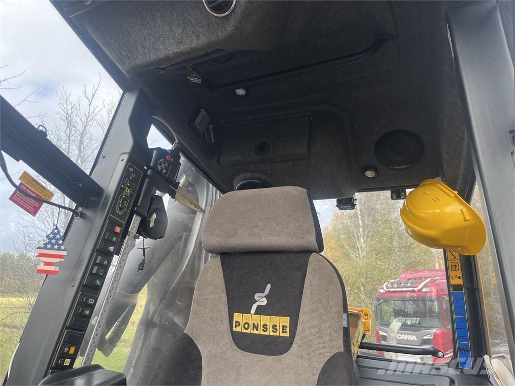 Ponsse Scorpion حصادات