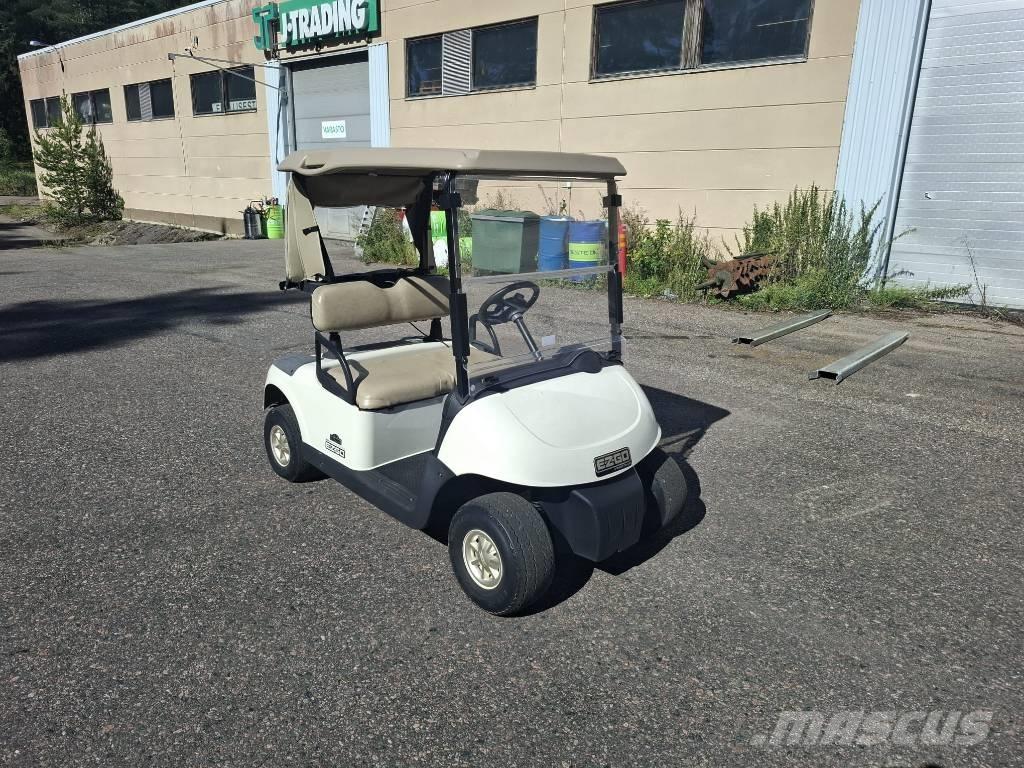Ezgo RXV عربات الجولف
