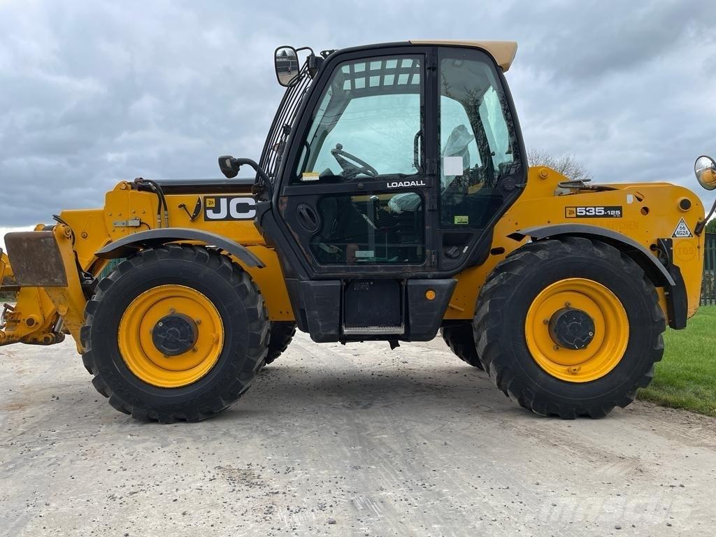 JCB 535-125 مناولات متداخلة