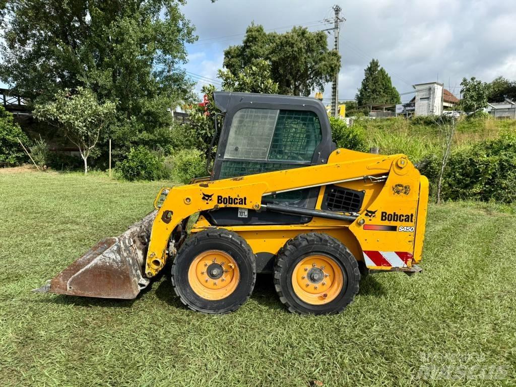 Bobcat S 450 لوادر انزلاقية التوجيه