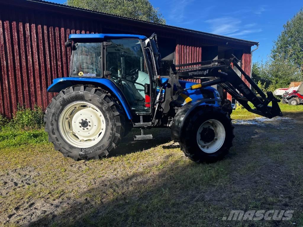 New Holland T 5040 الجرارات
