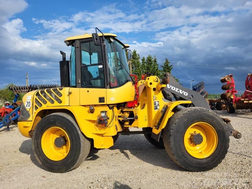 Volvo L 45 B لوادر بعجل