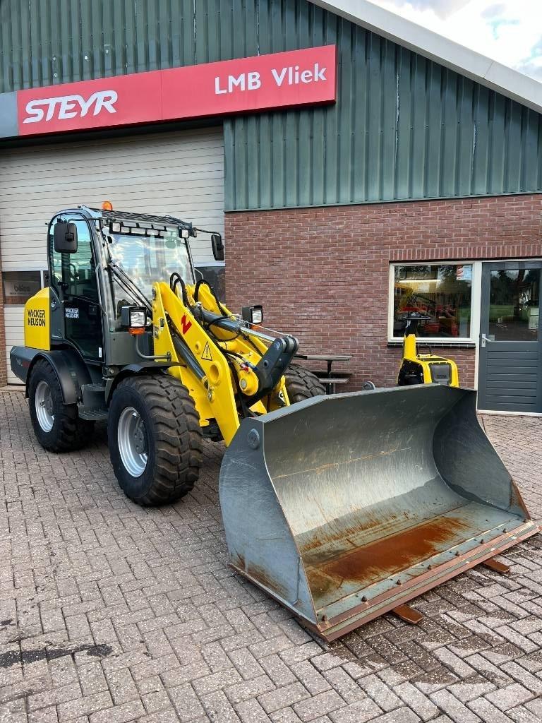 Wacker Neuson WL 60 لوادر بعجل