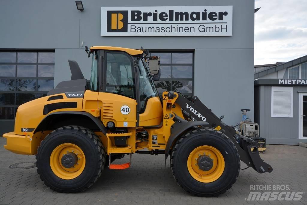 Volvo L 45 HS لوادر بعجل