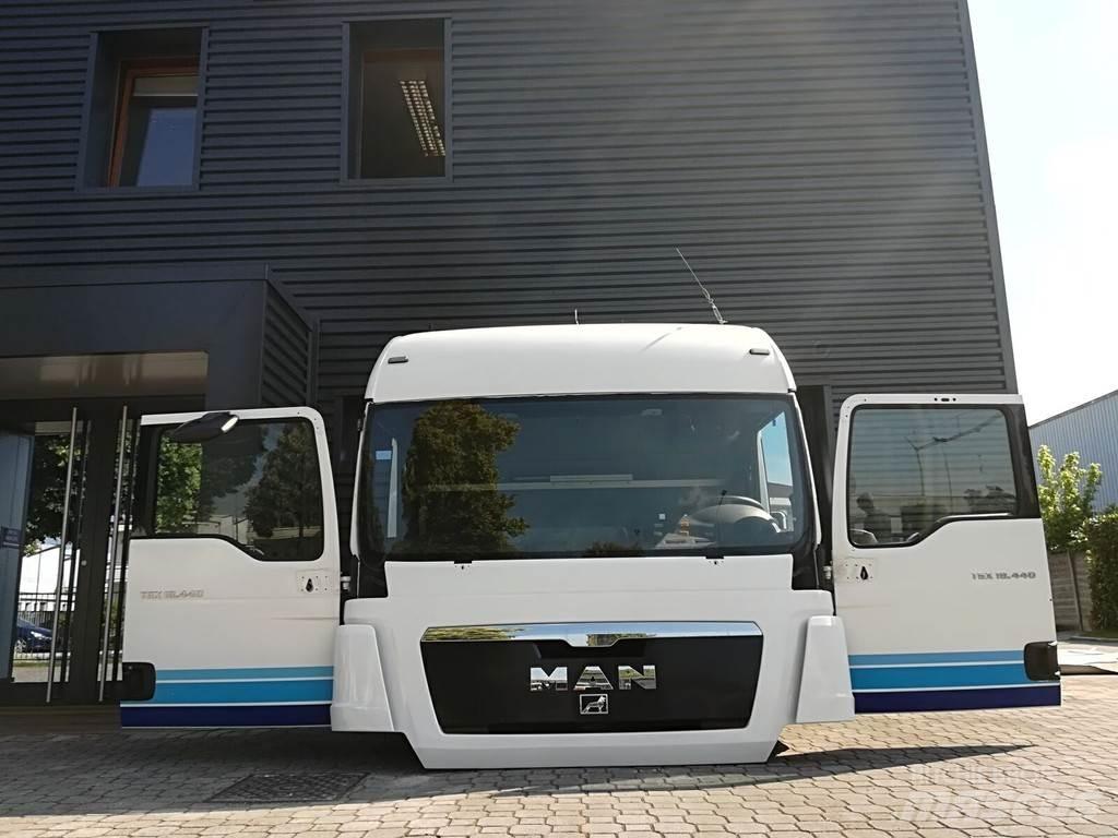 MAN TGX XLX EURO 5 كابينة والداخلية