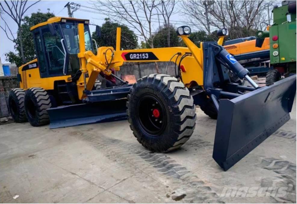 XCMG GR 2153 معدات تمهيد الطرق
