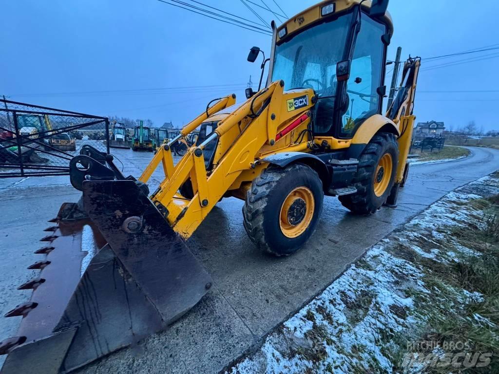 JCB 3CX لوادر ذات جرافات عكسية