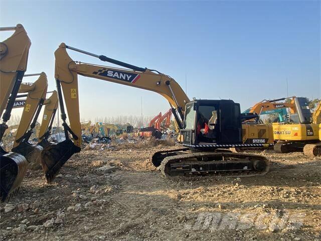 Sany SY215C حفارات زحافة