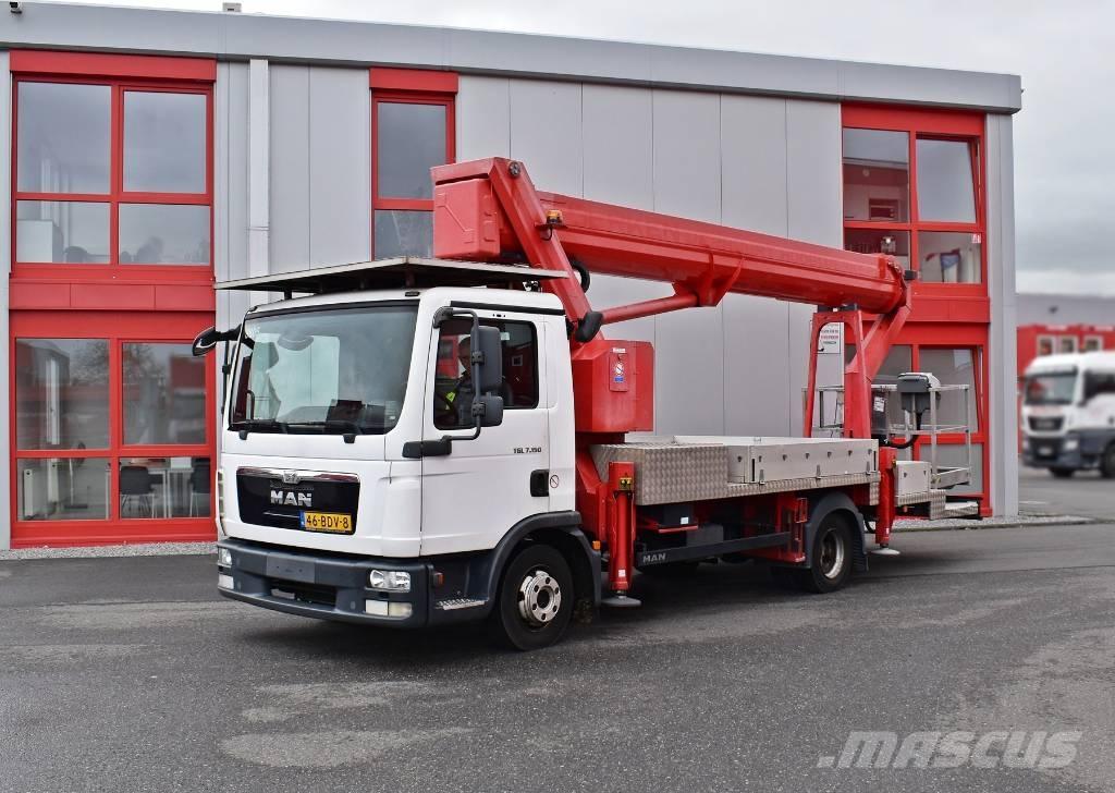 Ruthmann T 330 المنصات الهوائية المثبتة على شاحنة