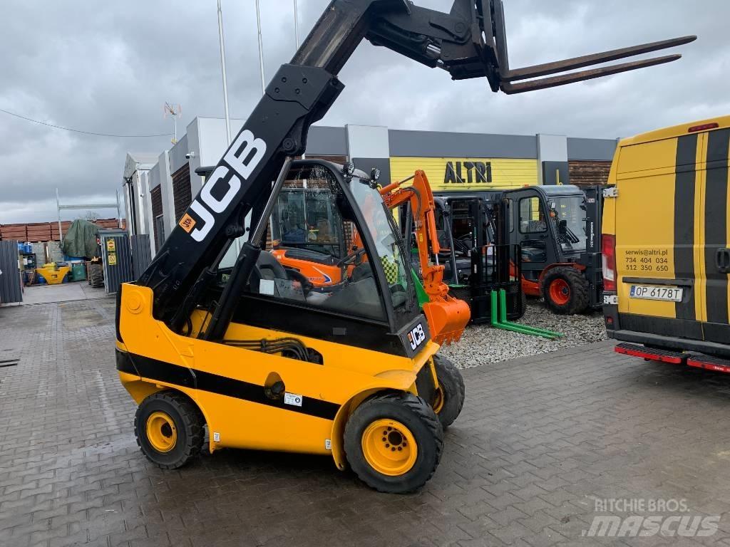 JCB TLT 30 D مناولات متداخلة