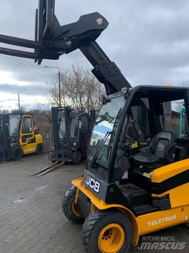 JCB TLT 30 D مناولات متداخلة