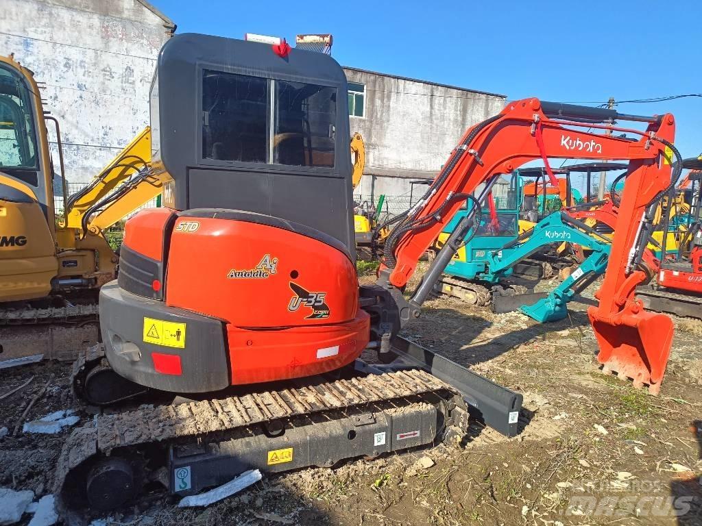 Kubota U 35 حفارات صغيرة أقل من 7 طن (حفارات صغيرة)