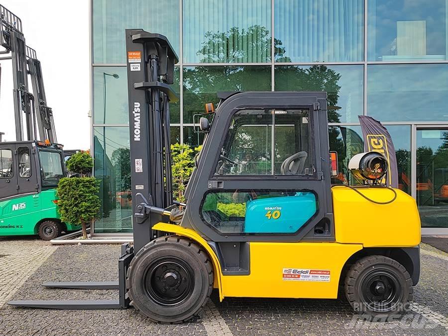 Komatsu FG40T-7 شاحنات LPG
