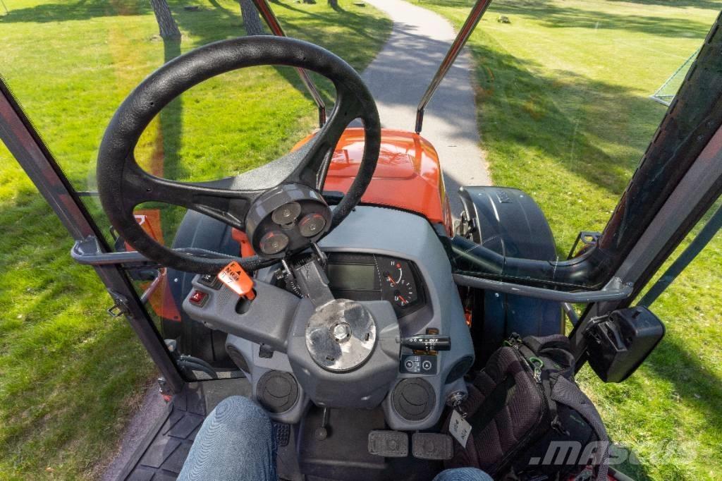 Kubota M5-112 الجرارات