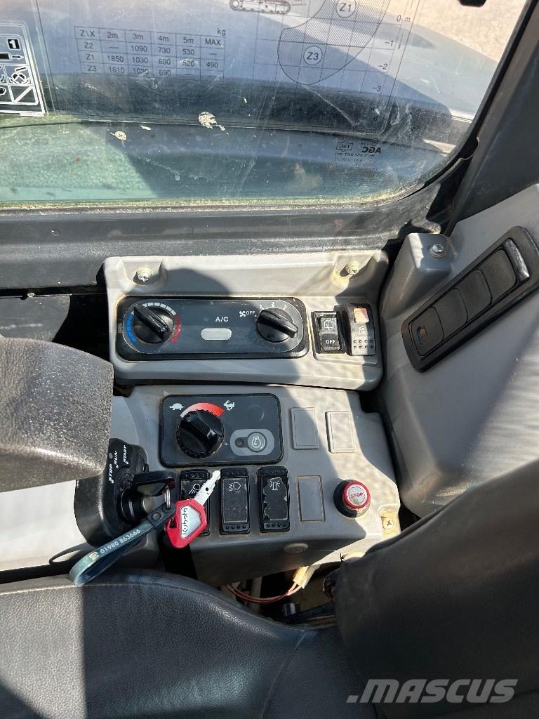 Kubota U 55-4 حفارات صغيرة أقل من 7 طن (حفارات صغيرة)