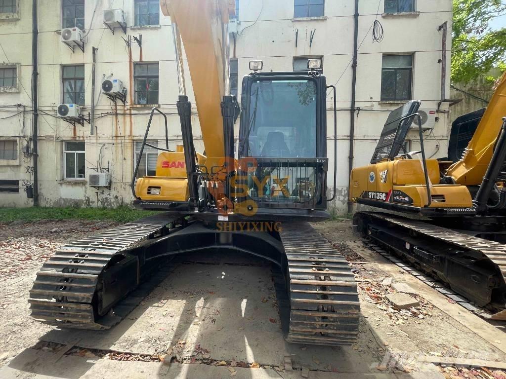 Sany SY 155 C حفارات زحافة