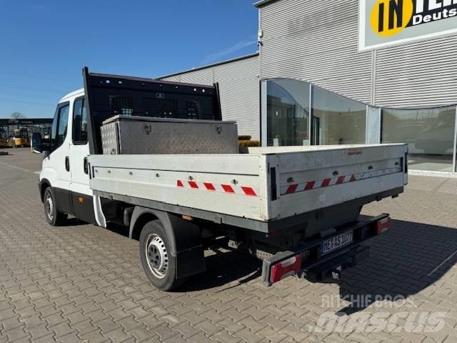 Iveco Daily 35 S12 شاحنة مقفلة