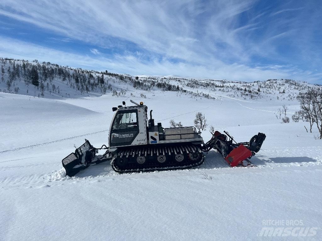 Prinoth Husky كاسحات جليد