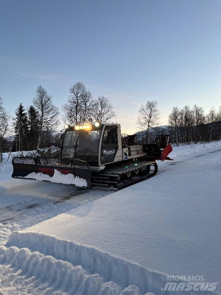 Prinoth Husky كاسحات جليد