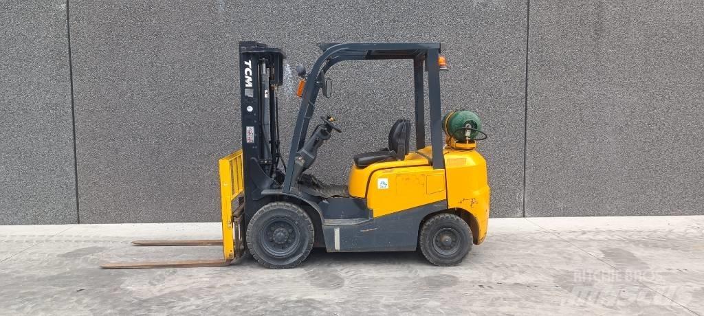 TCM FHG 25 T3 شاحنات LPG
