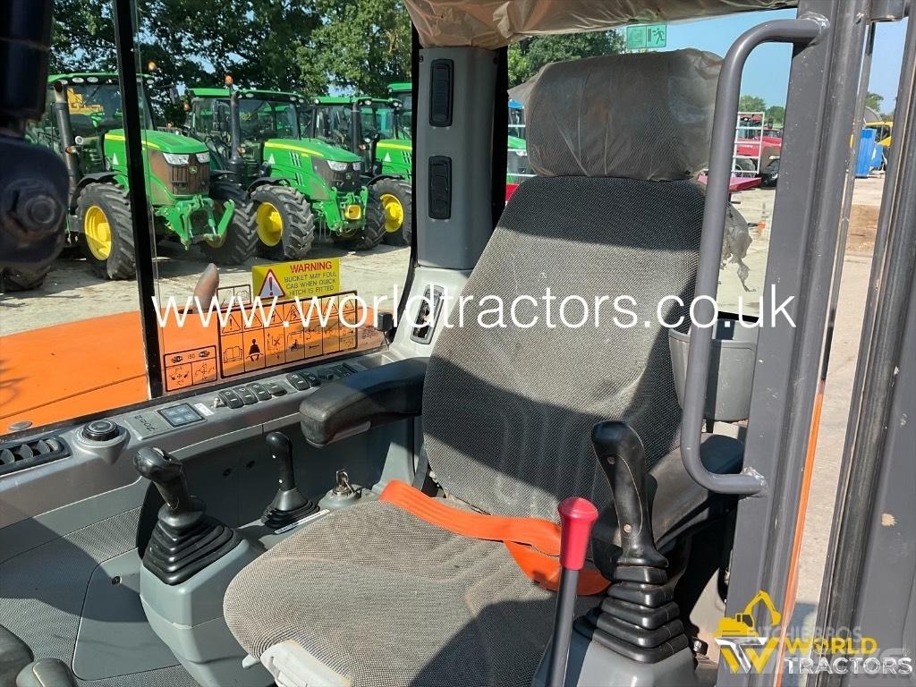 Doosan DX 85 R-3 حفارات وسط 7 طن - 12 طن