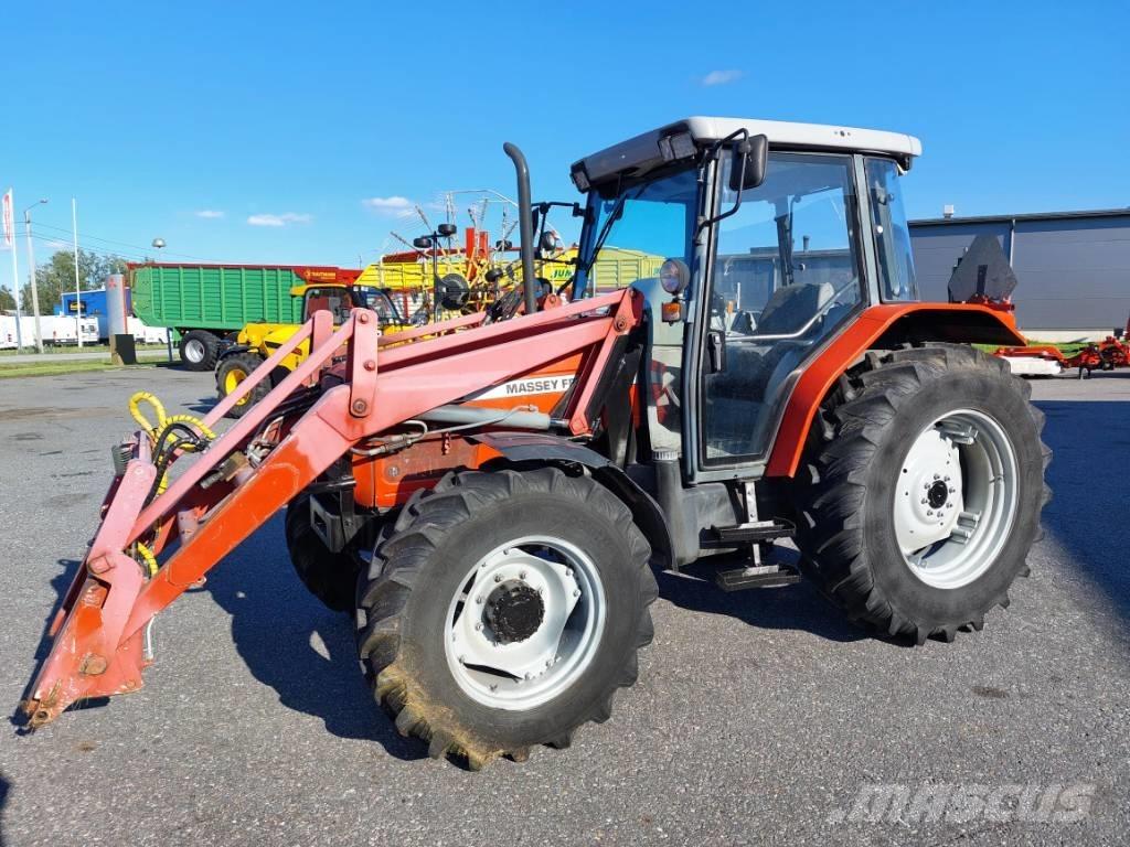 Massey Ferguson 4245 الجرارات