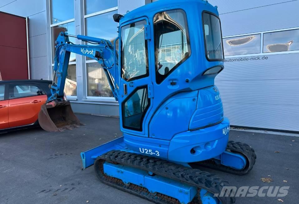 Kubota U25 -3 حفارات صغيرة أقل من 7 طن (حفارات صغيرة)
