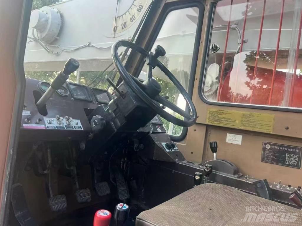 Tadano TR 250 EX رافعات صالحة لكل أنواع الطرق