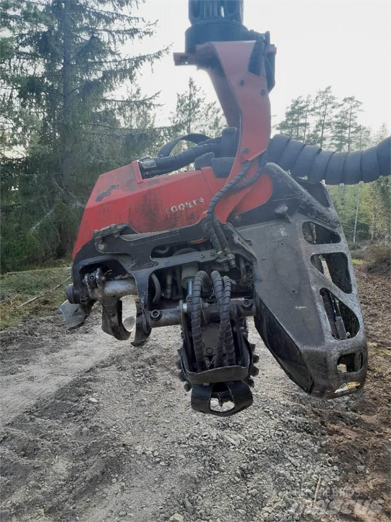 Komatsu C93 رؤوس حصادات