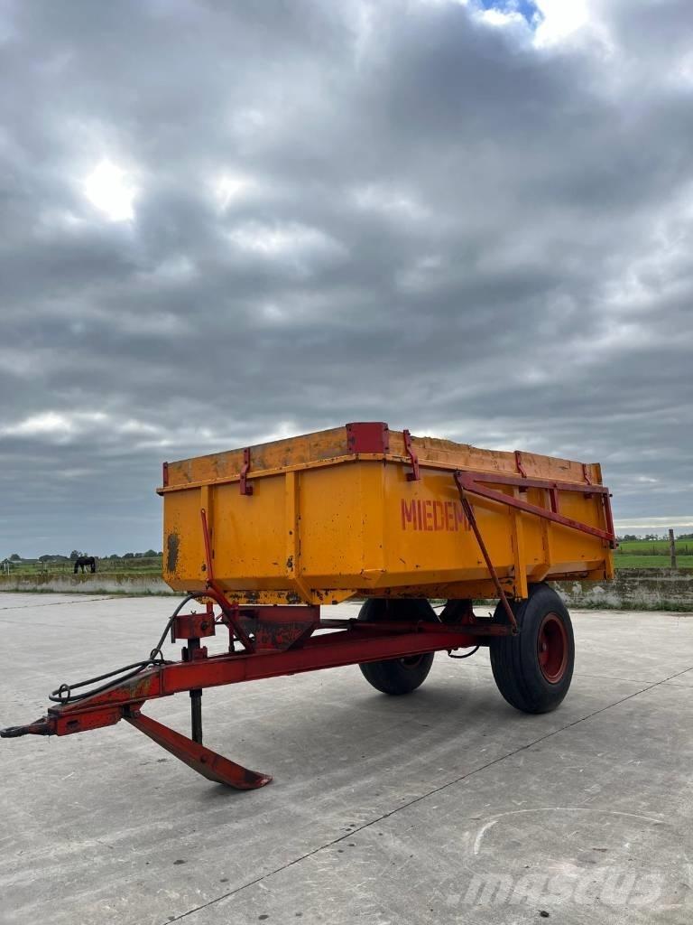 Miedema HS55 مقطورات قلابة