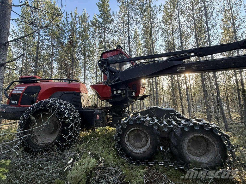 Komatsu 901 حصادات